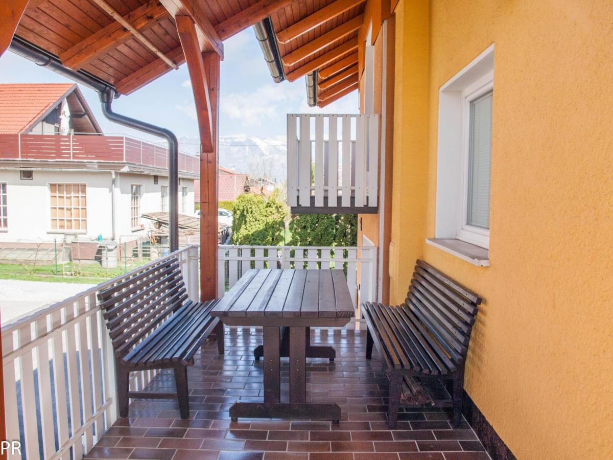 Apartment Activity Radomlje Bagian luar foto